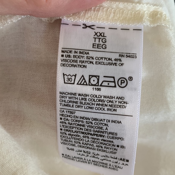 Old Navy blouse - Picture 7 of 8